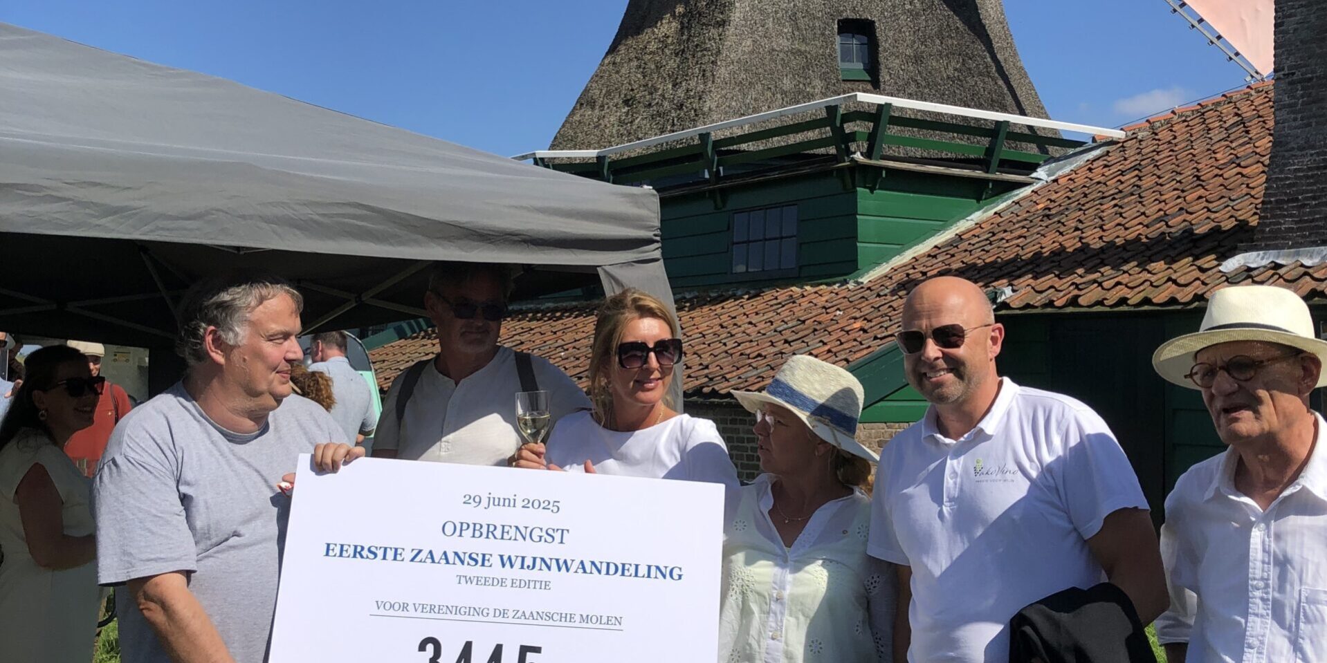 Uitreiking cheque